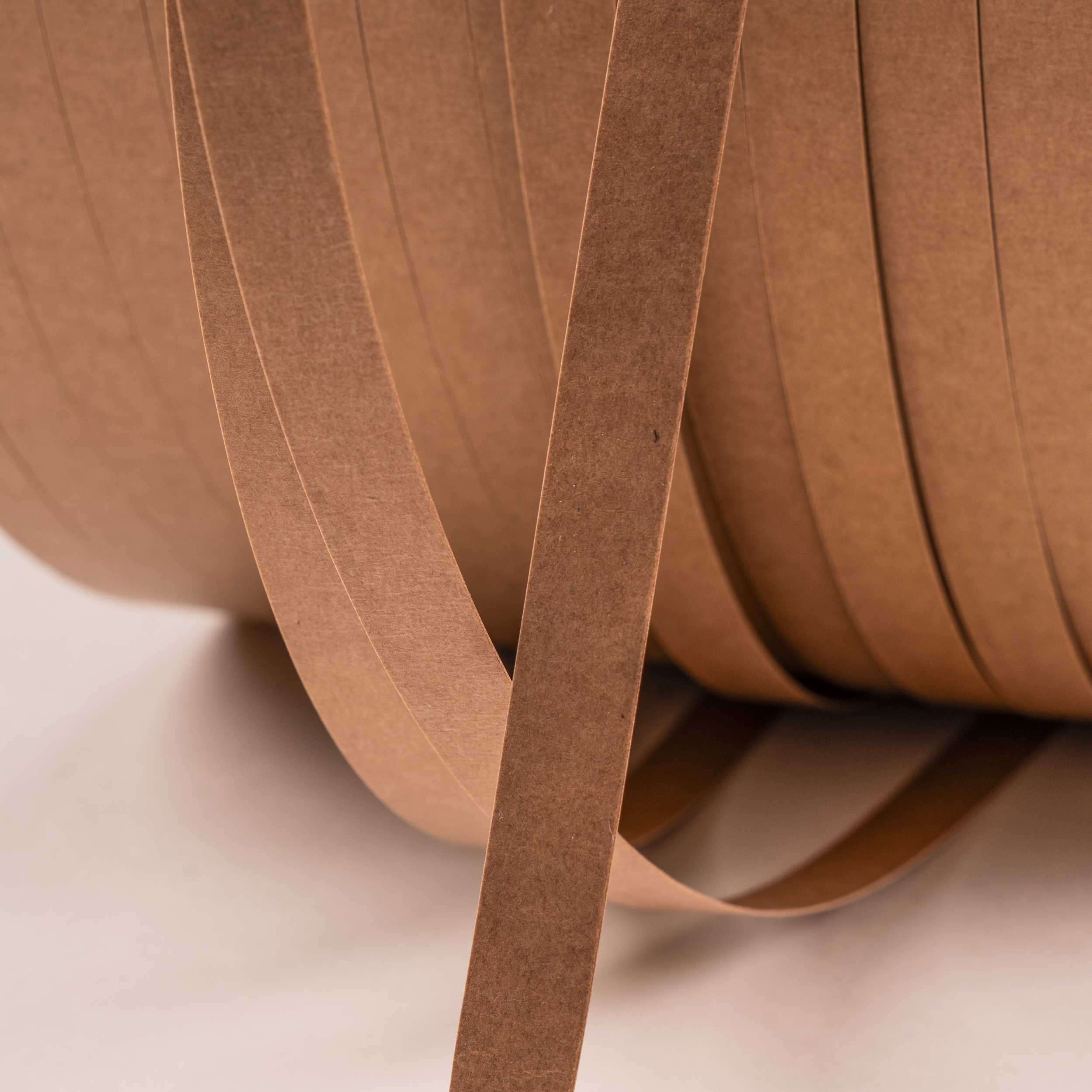Papier-Umreifungsband braun 12 x 0,45 mm, Kern 200/190 mm